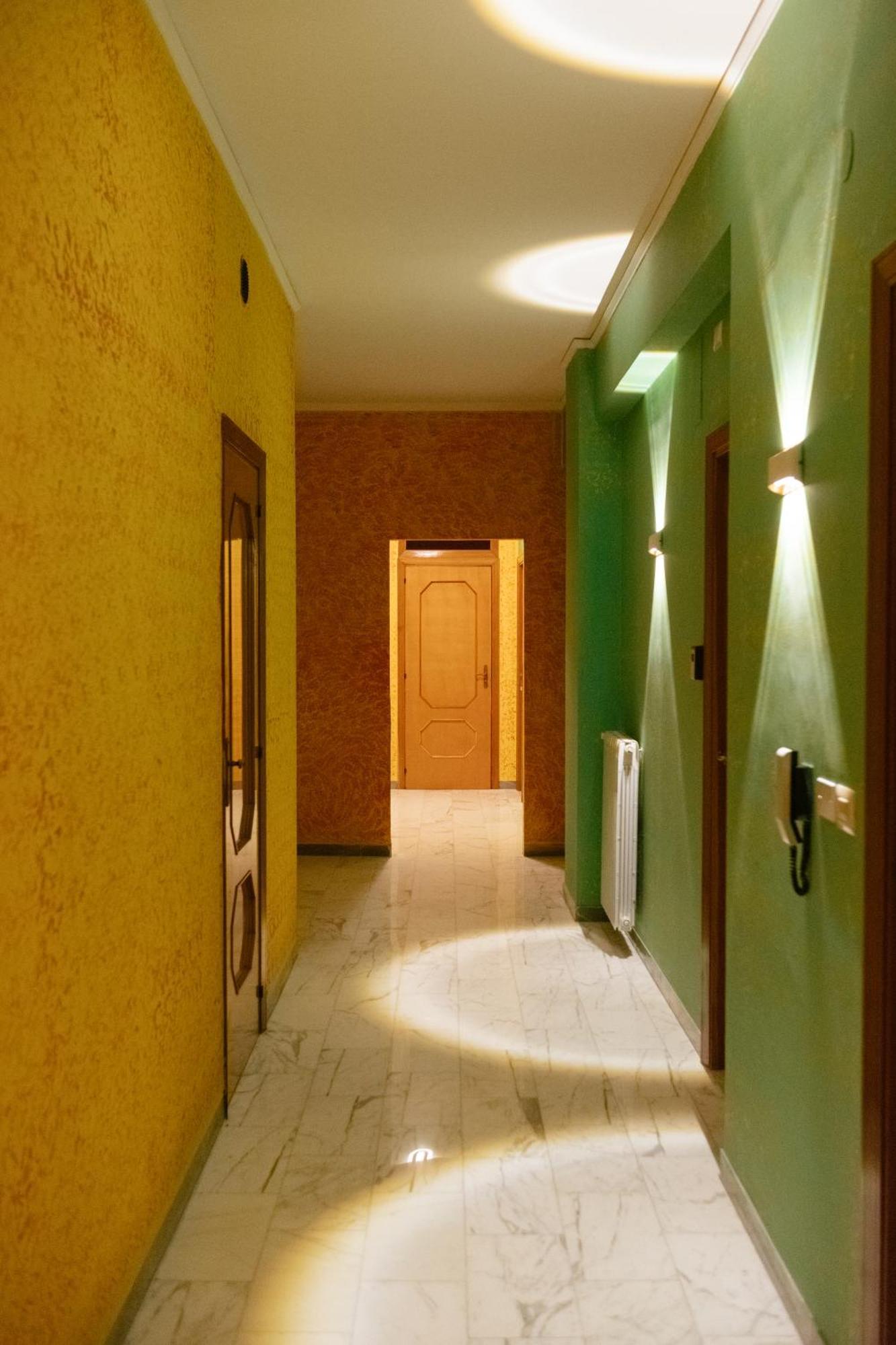 Domus Aurea Relax Room Salernes Extérieur photo