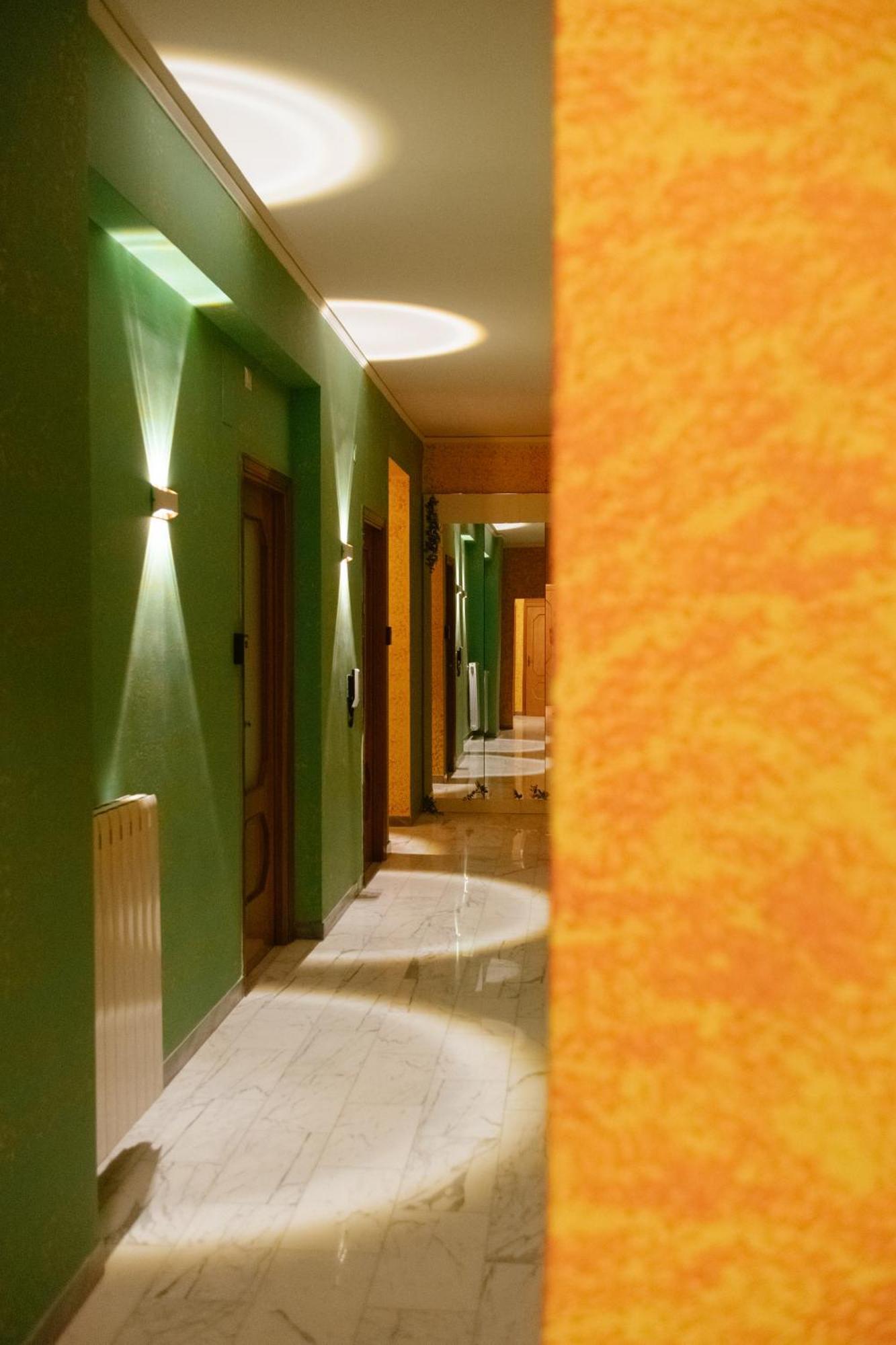 Domus Aurea Relax Room Salernes Extérieur photo
